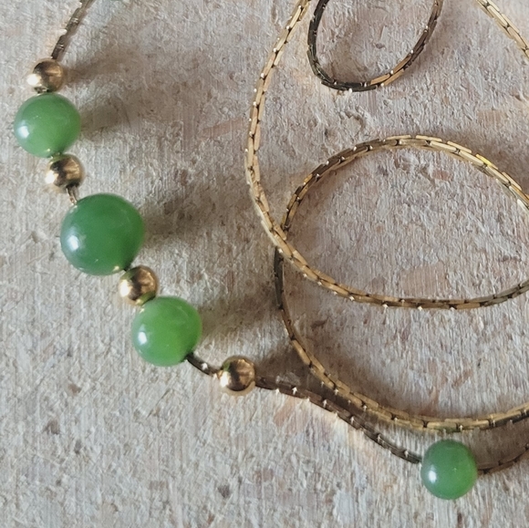 NS Jewelry - NS Green Bead Gold Tone Chain Necklace